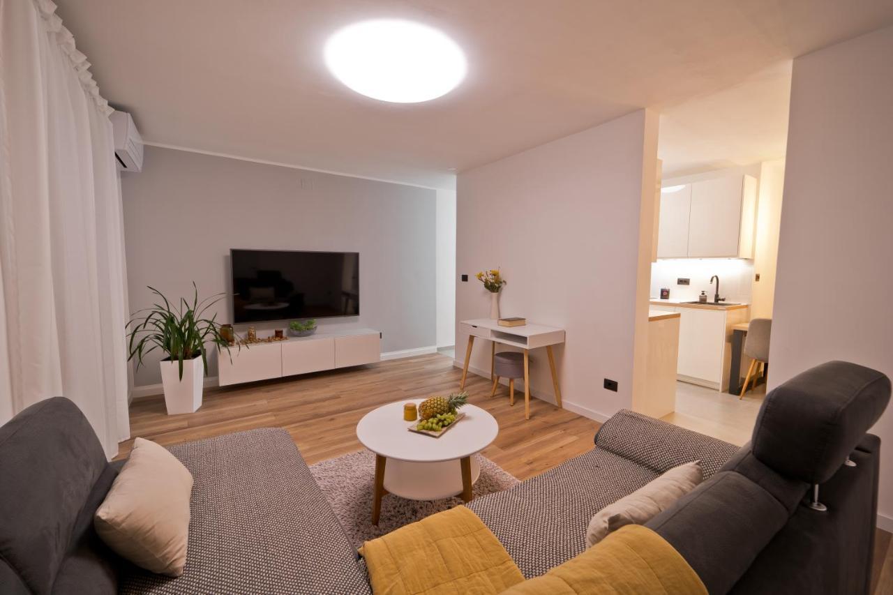 Malemi Apartment Pula Exterior photo